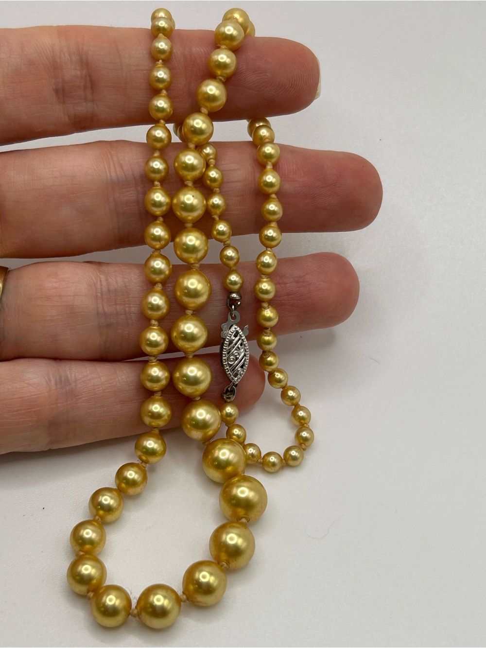 Beautiful 8-3 mm Graduated 17” Golden South Sea Pearl Necklace 10k White Clasp